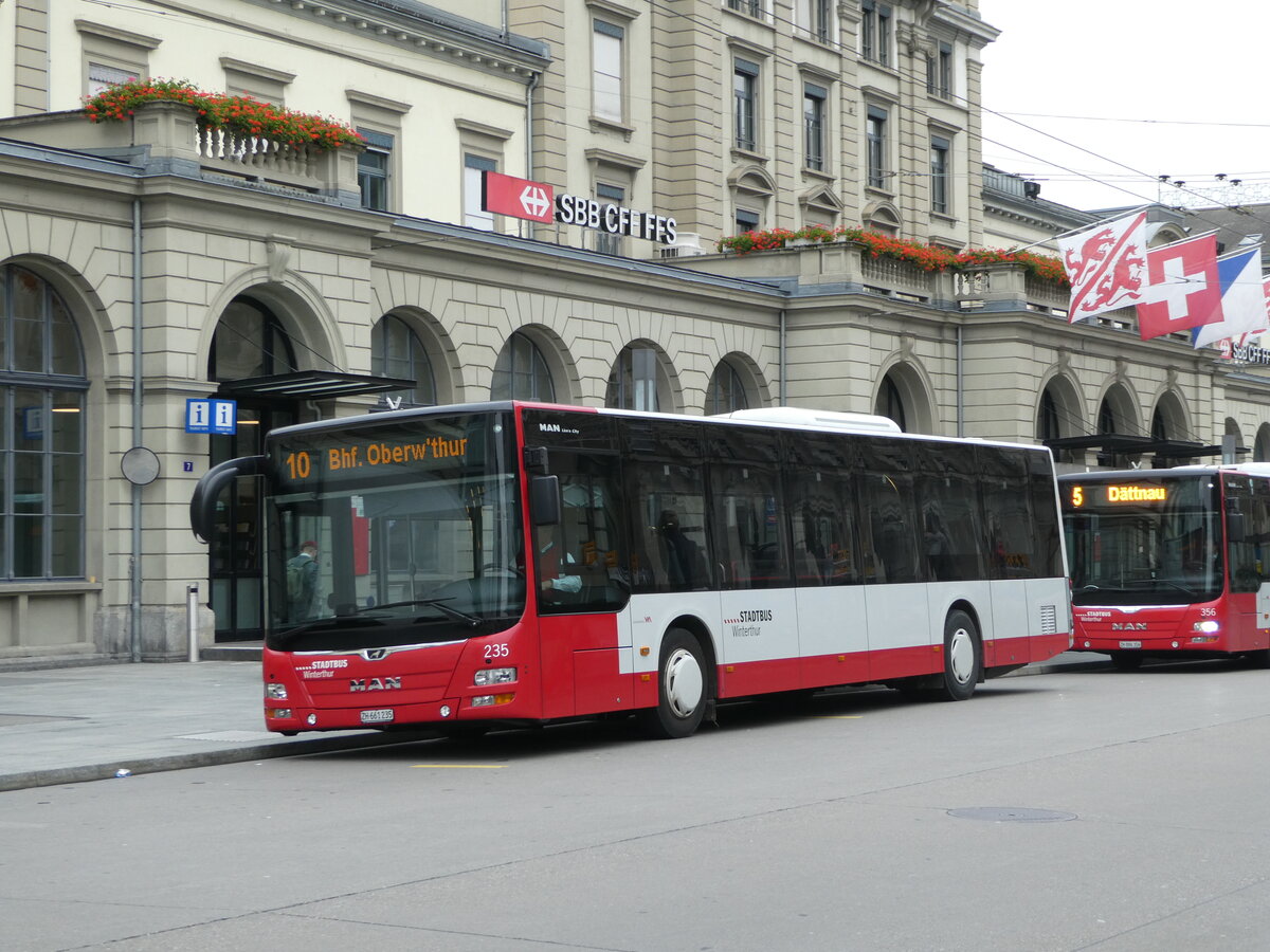 (242'483) - SW Winterthur - Nr. 235/ZH 661'235 - MAN am 12. November 2022 beim Hauptbahnhof Winterthur