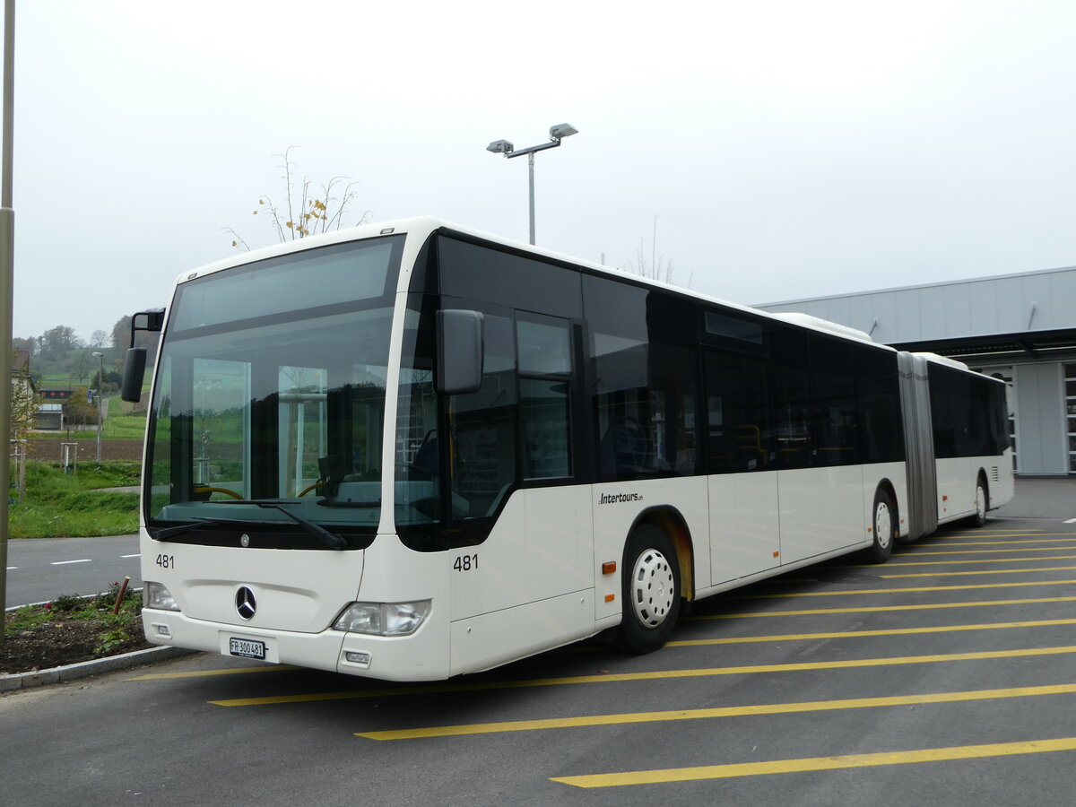 (242'530) - Intertours, Domdidier - Nr. 481/FR 300'481 - Mercedes (ex Nr. 211; ex STI Thun Nr. 135) am 12. November 2022 in Winterthur, EvoBus