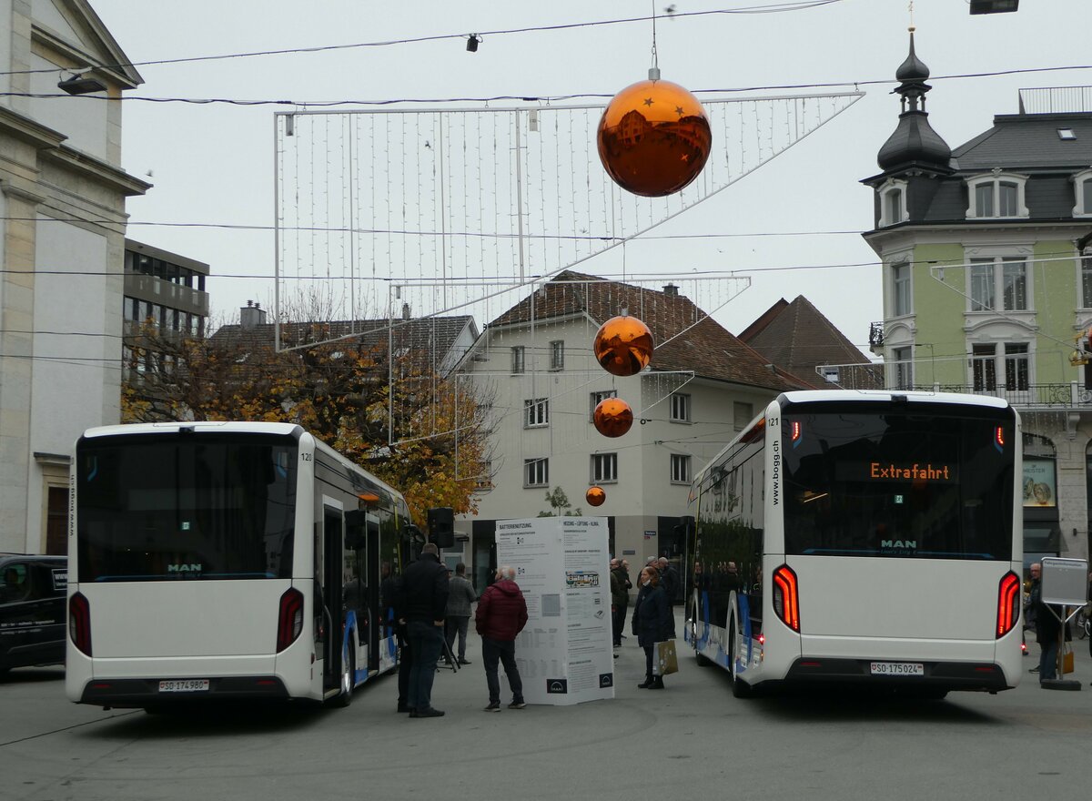 (242'569) - BOGG Wangen b.O. - Nr. 120/SO 174'980 + Nr. 121/SO 175'024 - MAN am 12. November 2022 in Olten, Kirchgasse