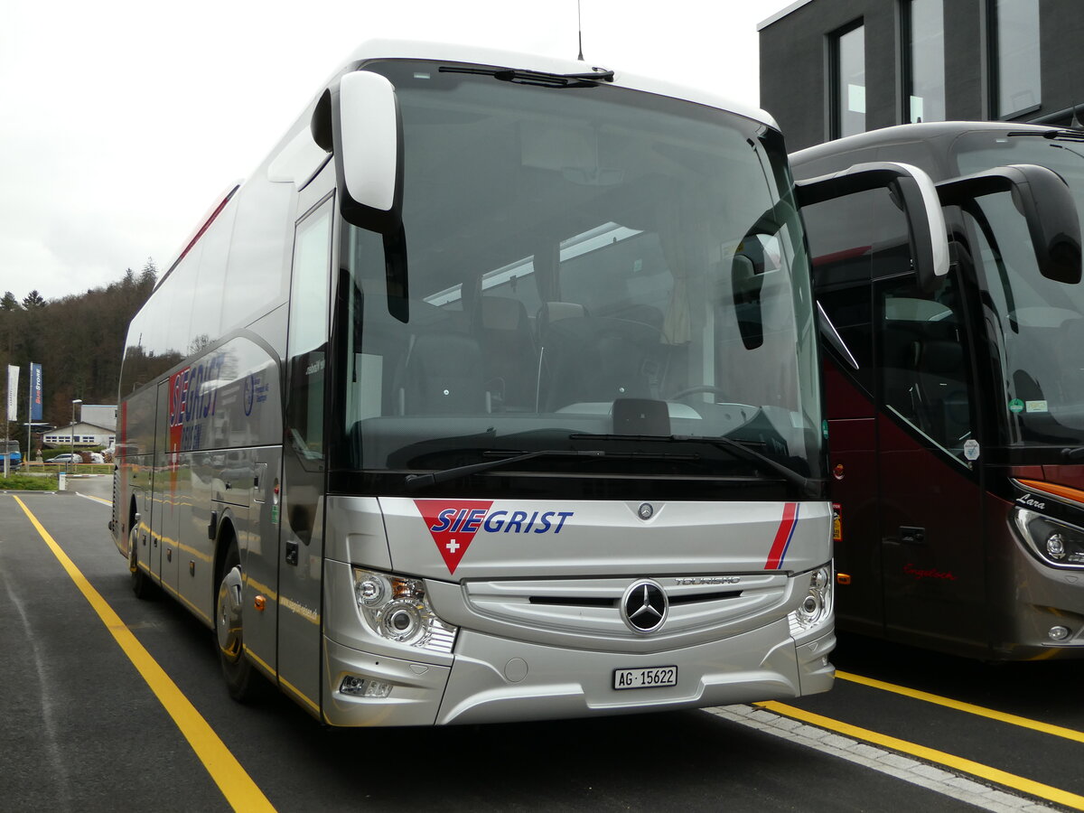 (243'237) - Siegrist, Eiken - Nr. 37/AG 15'622 - Mercedes am 29. November 2022 in Winterthur, EvoBus