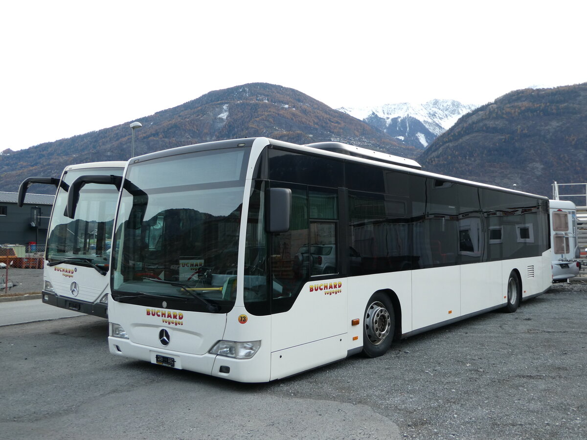 (243'373) - Buchard, Leytron - Nr. 73 - Mercedes (ex Chur Bus, Chur Nr. 5) am 3. Dezember 2022 in Leytron, Garage