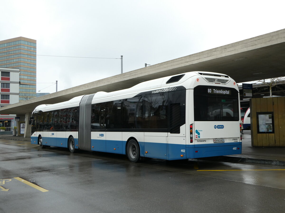 (243'494) - VBZ Zrich - Nr. 462/ZH 941'462 - Volvo am 7. Dezember 2022 beim Bahnhof Zrich Oerlikon