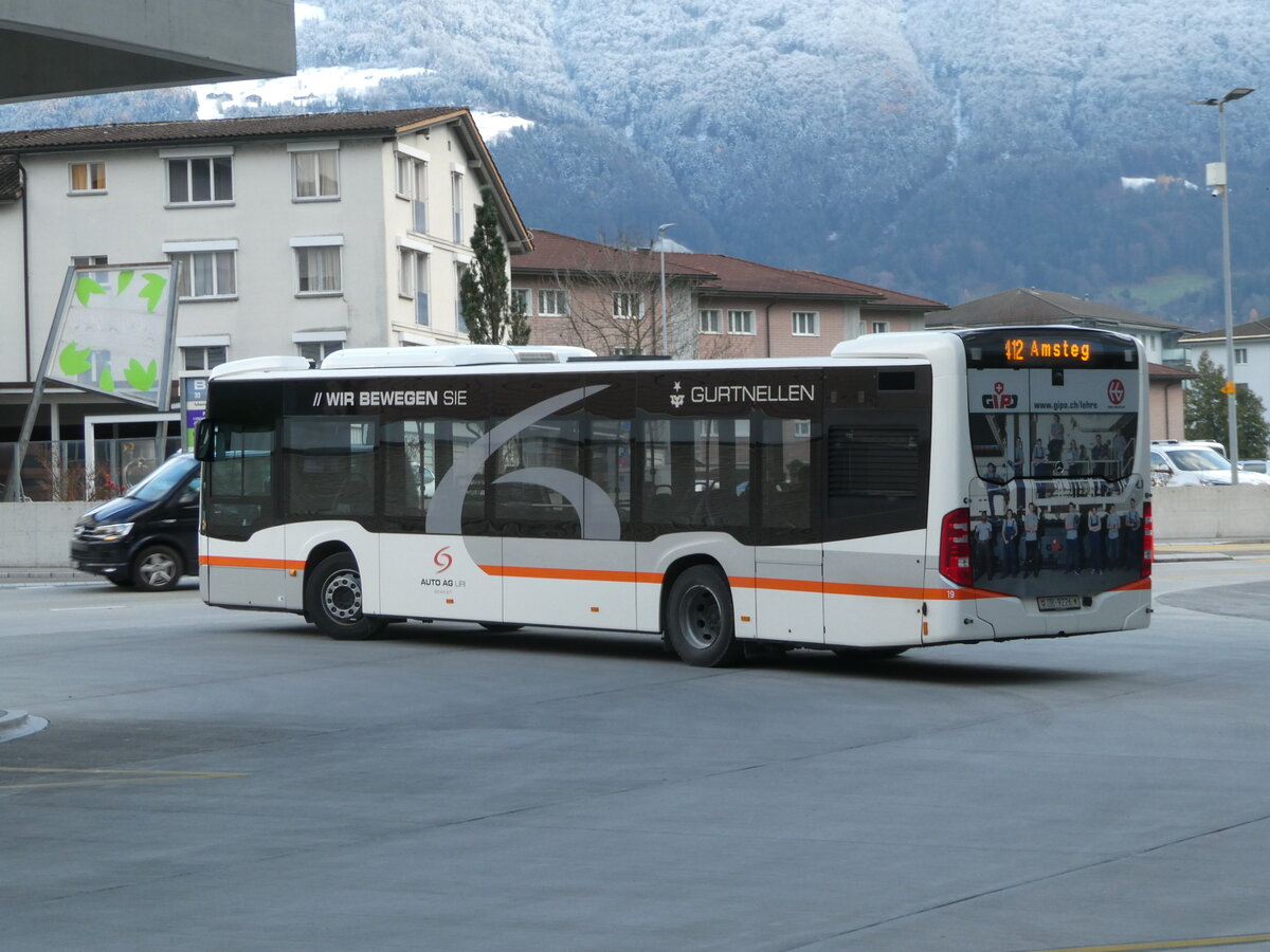 (243'535) - AAGU Altdorf - Nr. 19/UR 9226 . Mercedes am 7. Dezember 2022 beim Bahnhof Altdorf