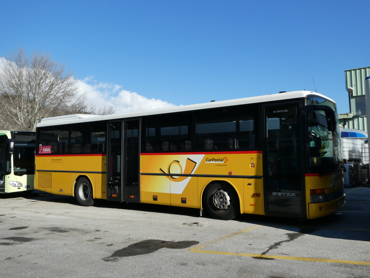 (243'768) - Evquoz, Erde - VS 1011 - Setra am 11. Dezember 2022 in Sion, Interbus