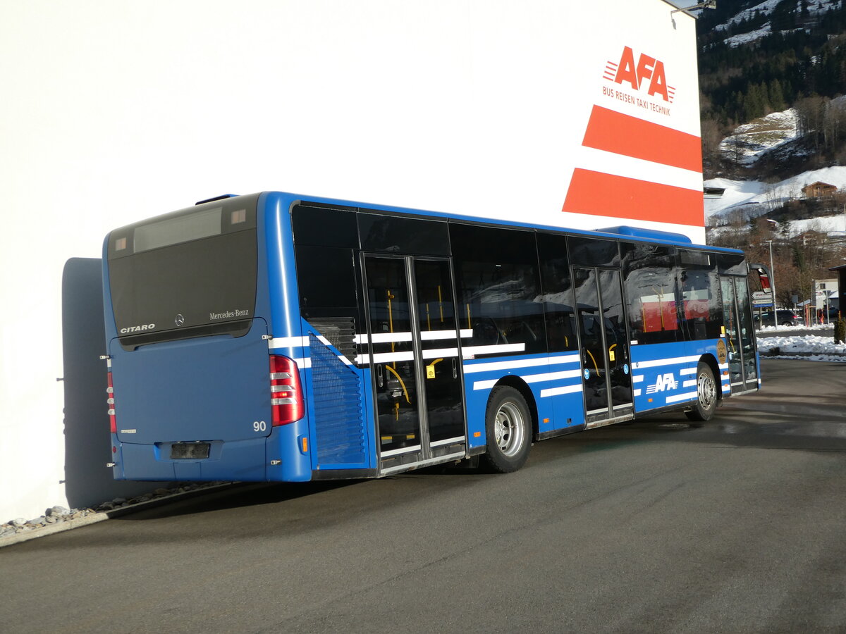 (244'069) - AFA Adelboden - Nr. 90 - Mercedes am 20. Dezember 2022 in Frutigen, Garage