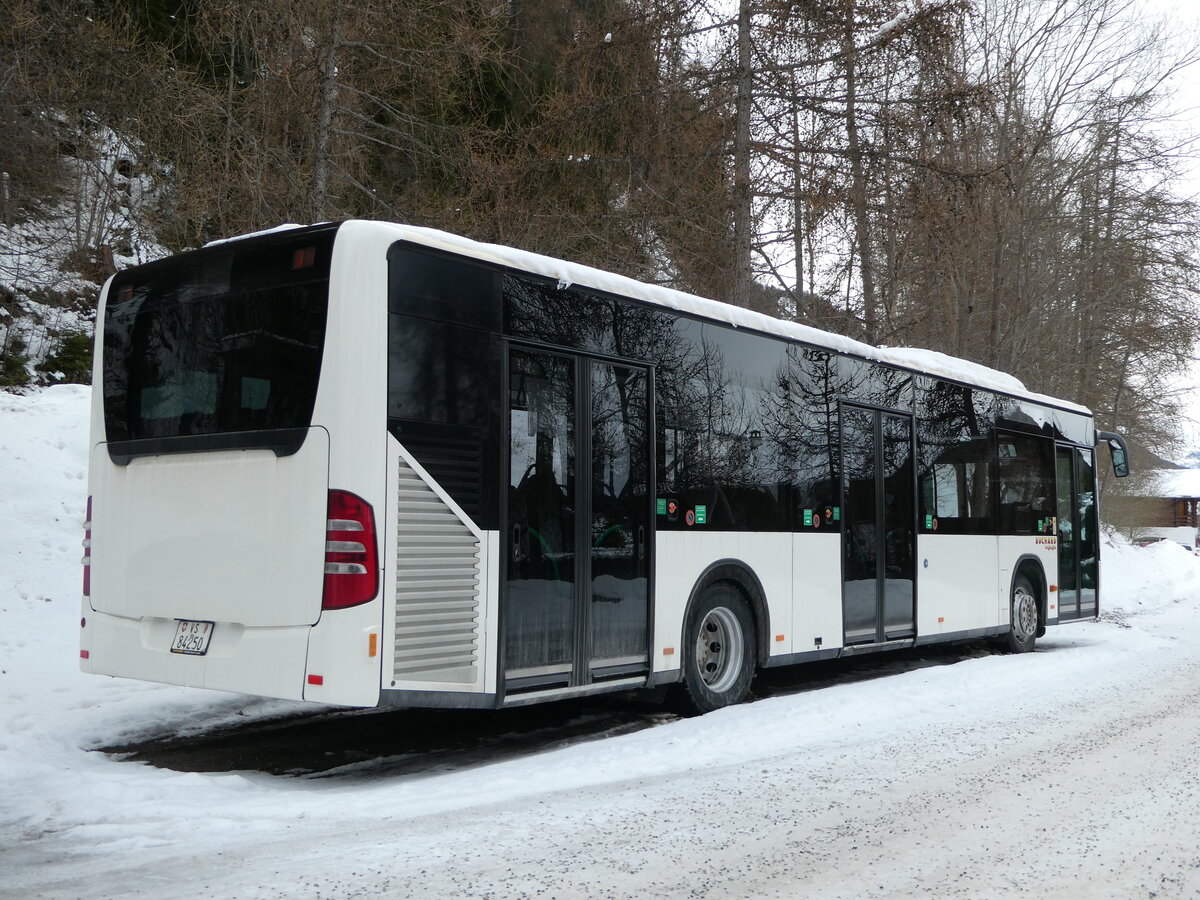 (245'032) - Buchard, Leytron - Nr. 70/VS 84'250 - Mercedes (ex MBC Morges Nr. 79) am 14. Januar 2023 in La Tzoumaz, Villy