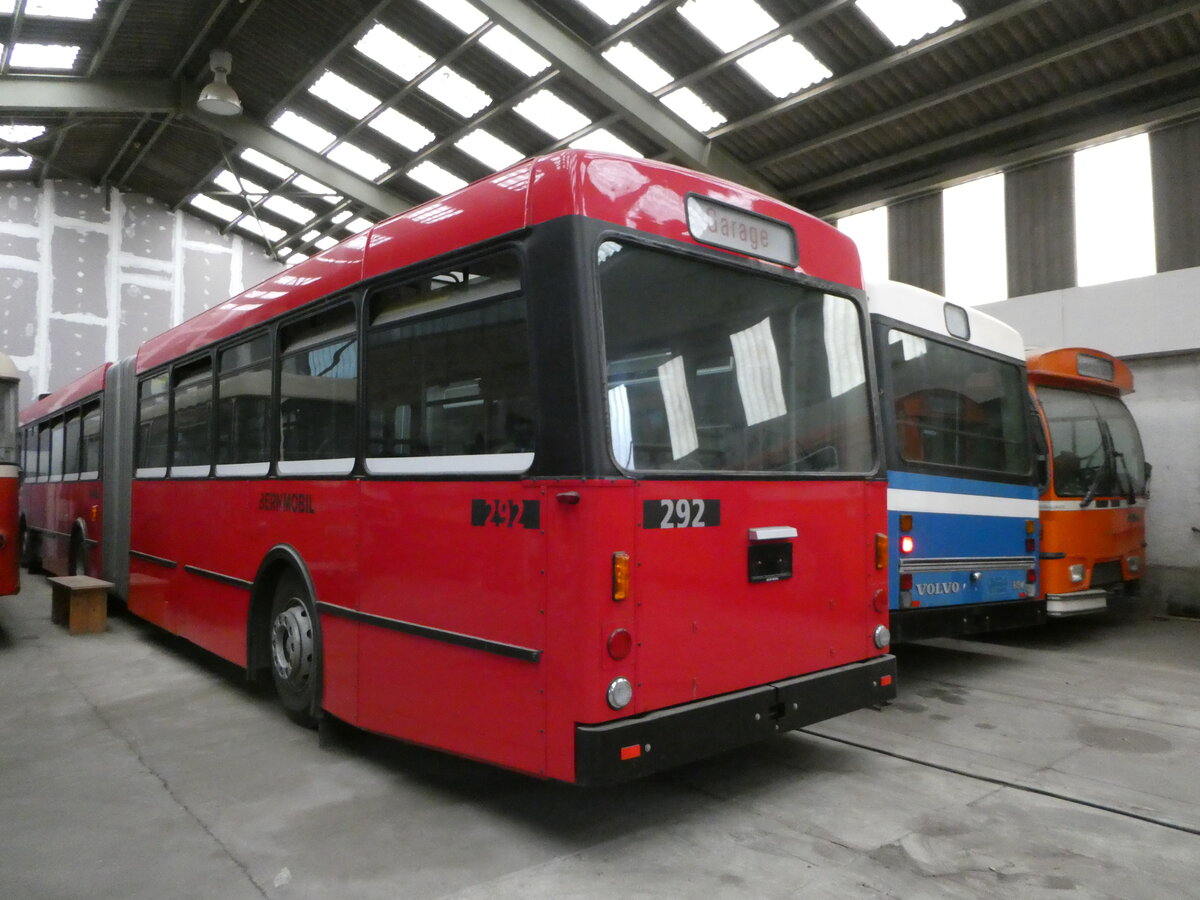 (246'706) - Bernmobil, Bern (SOB) - Nr. 292 - Volvo/R&J-Hess-Gangloff am 26. Februar 2023 in Oberburg, Ziegelgut