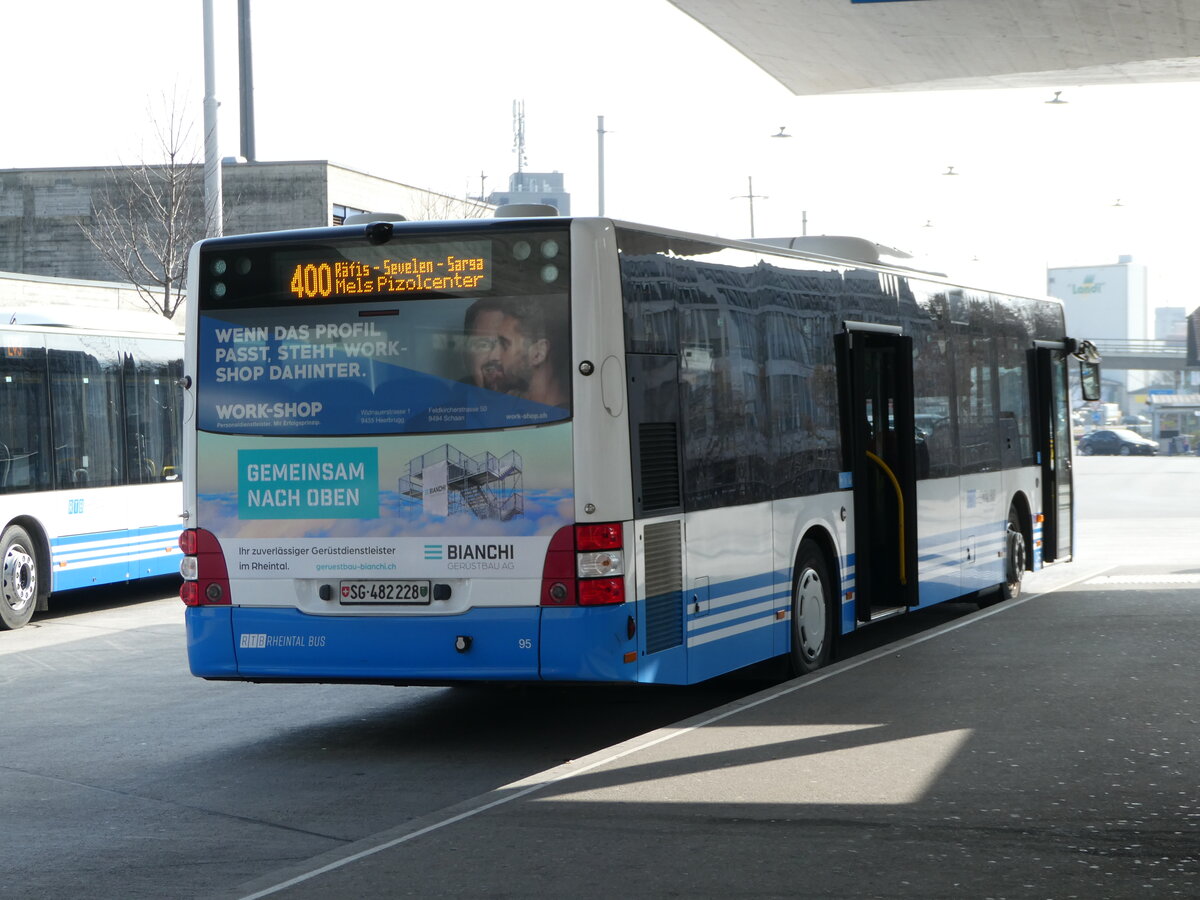 (246'860) - RTB Altsttten - Nr. 95/SG 482'228 - MAN (ex PostBus/A BD 15'346) am 4. Mrz 2023 beim Bahnhof Buchs