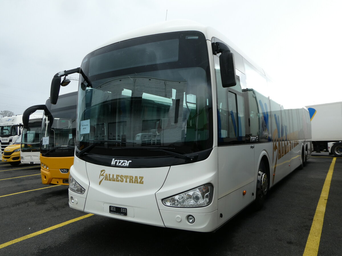 (247'704) - Ballestraz, Grne - (VS 22'948) - Irizar am 25. Mrz 2023 in Kerzers, Interbus