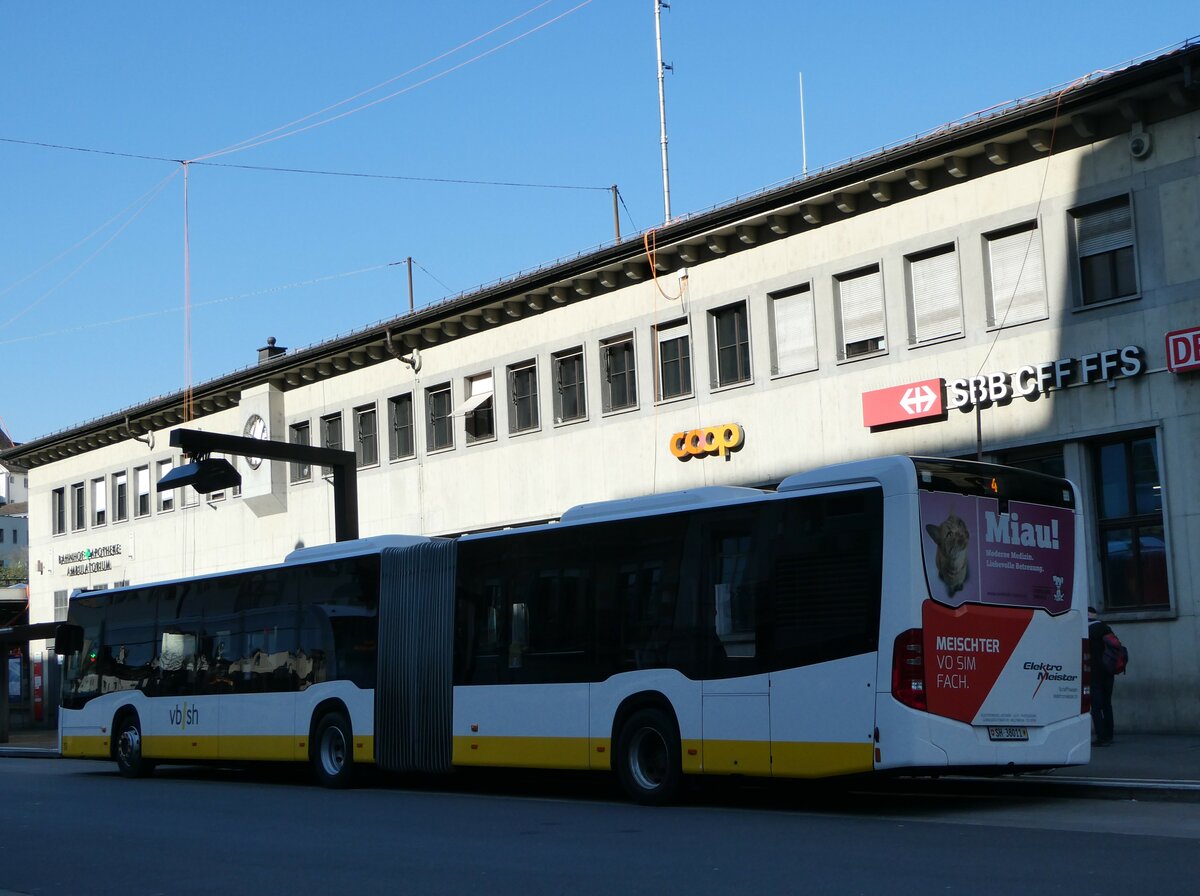 (248'054) - VBSH Schaffhausen - Nr. 11/SH 38'011 - Mercedes am 6. April 2023 beim Bahnhof Schaffhausen