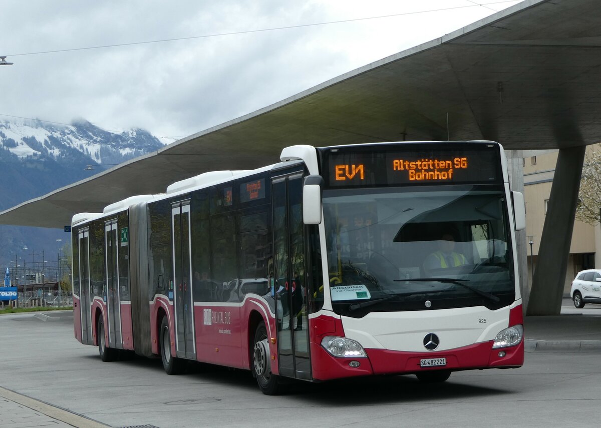 (248'490) - RTB Altsttten - Nr. 925/SG 482'221 - Mercedes (ex Wiener Linien, A-Wien Nr. 8735) am 13. April 2023 beim Bahnhof Buchs