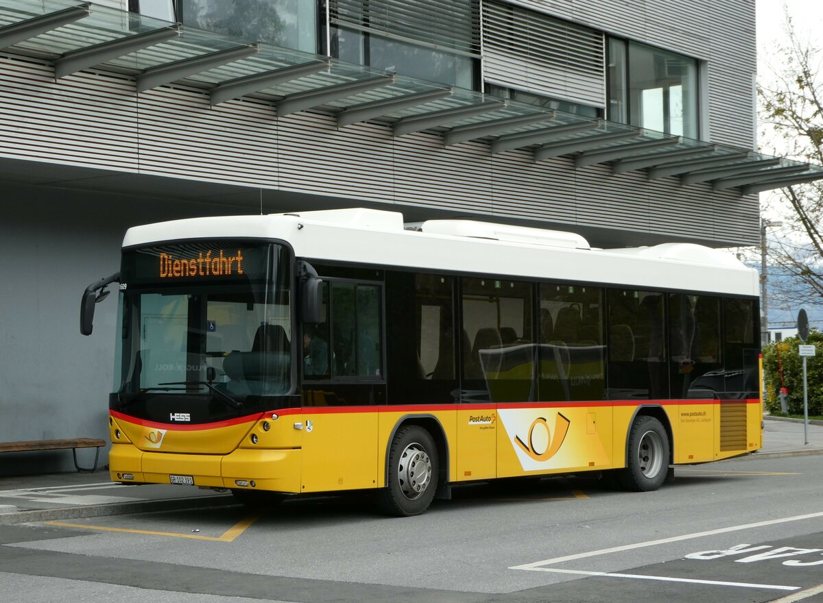 (248'642) - Gessinger, Bad Ragaz - GR 102'391/PID 11'609 - Scania/Hess am 15. April 2023 beim Bahnhof Landquart