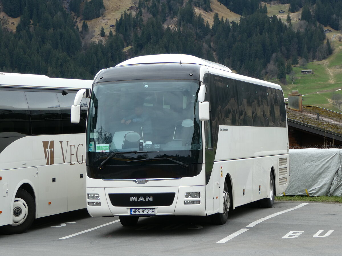 (248'973) - Aus Polen: ??? - WPR 8525P - MAN am 21. April 2023 beim Bahnhof Grindelwald