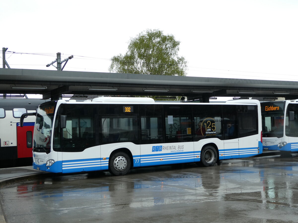 (249'088) - RTB Altsttten - Nr. 77/SG 325'991 - Mercedes am 25. April 2023 beim Bahnhof Altsttten