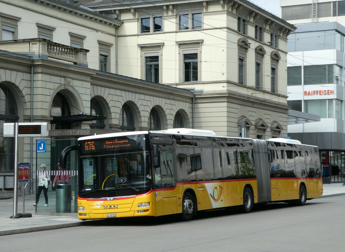 (249'792) - Moser, Flaach - Nr. 293/ZH 186'956/PID 10'109 - MAN am 6. Mai 2023 beim Hauptbahnhof Winterthur