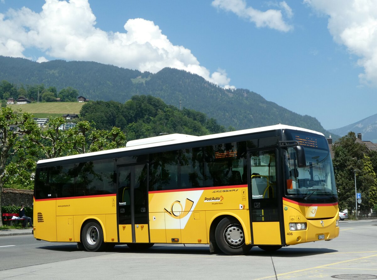 (250'868) - PostAuto Zentralschweiz - Nr. 406/OW 10'006/PID 5538 - Irisbus (ex Nr. 3; ex Dillier, Sarnen Nr. 3) am 1. Juni 2023 beim Bahnhof Sarnen