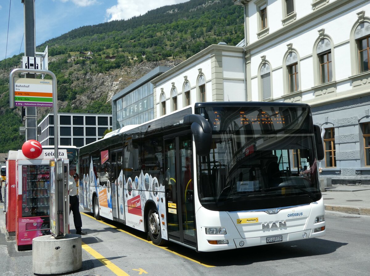 (251'223) - PostAuto Wallis - VS 449'119/PID 10'447 - MAN am 9. Juni 2023 beim Bahnhof Brig