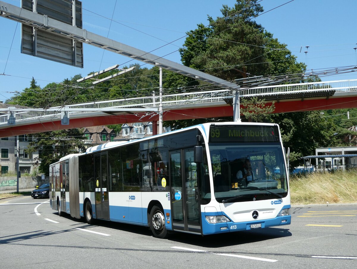 (251'442) - VBZ Zrich - Nr. 413/ZH 745'413 - Mercedes am 13. Juni 2023 in Zrich, Bucheggplatz