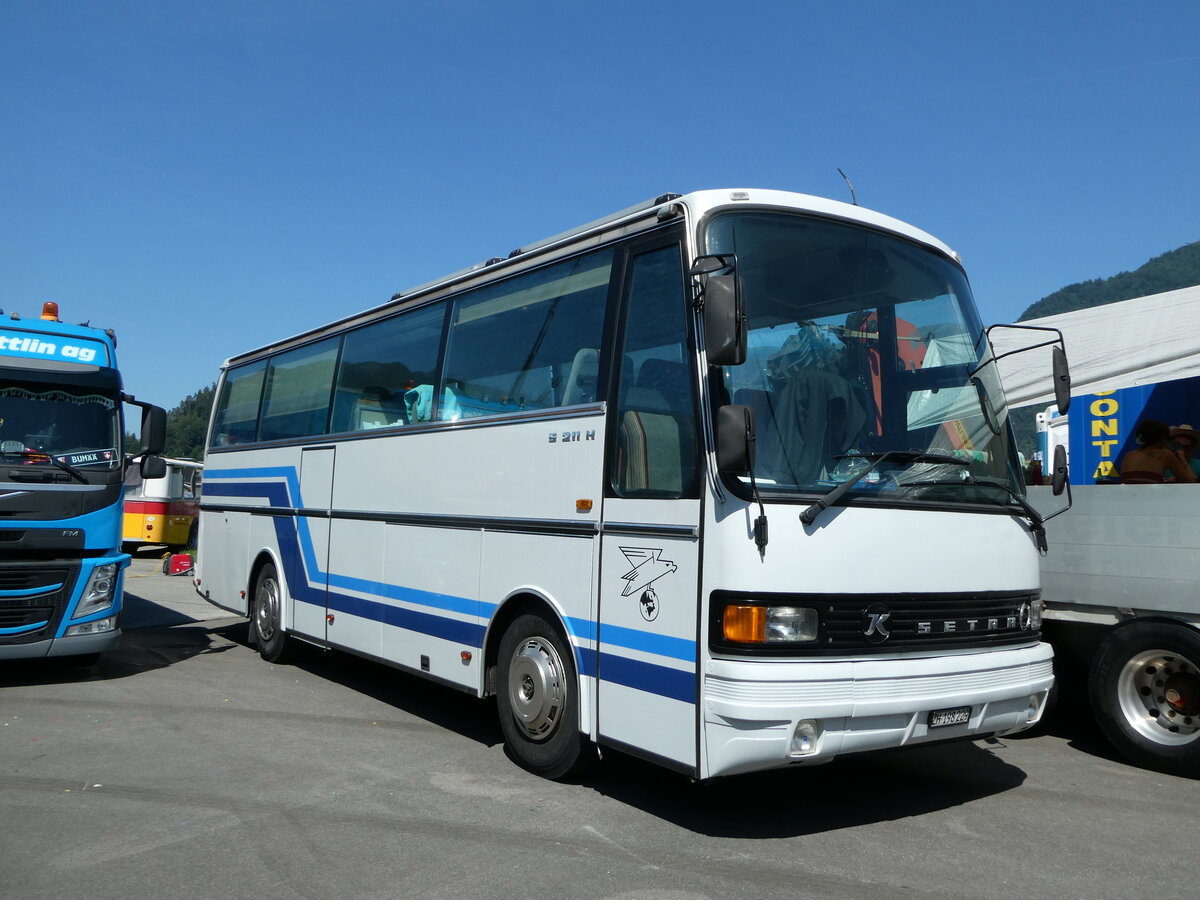 (251'920) - ??? - ZH 198'229 - Setra am 24. Juni 2023 in Interlaken, Flugplatz