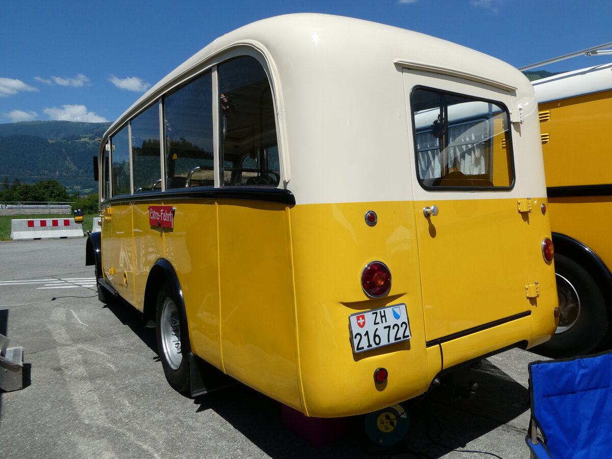 (251'982) - Moser, Schnenberg - ZH 216'722 - Berna/Hess (ex Barenco, Faido) am 24. Juni 2023 in Interlaken, Flugplatz