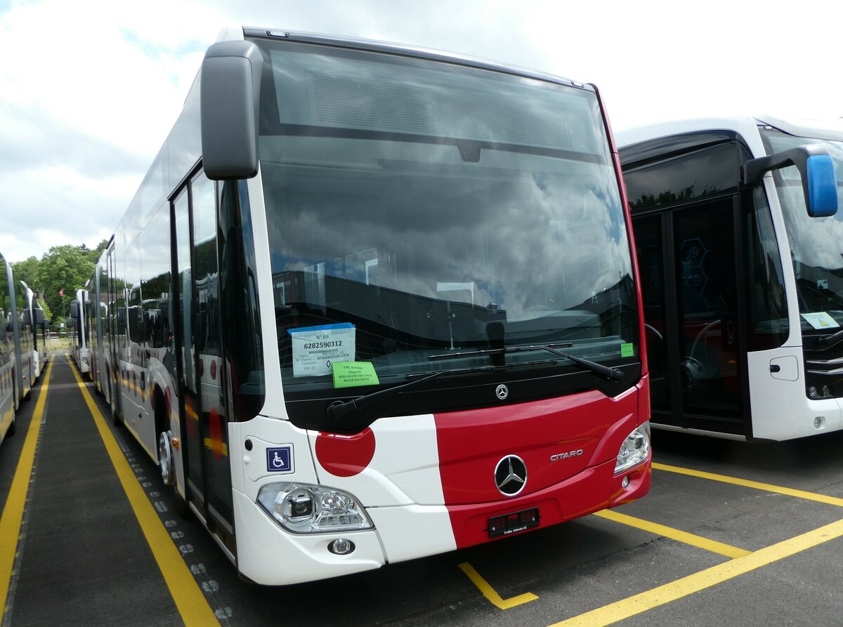 (252'284) - TPF Fribourg - (617'878) - Mercedes am 2. Juli 2023 in Winterthur, EvoBus