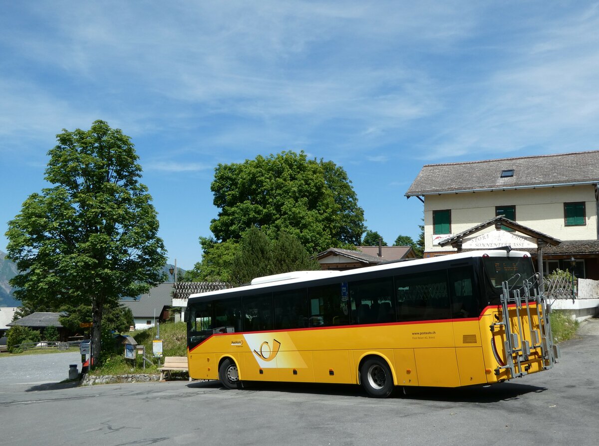 (252'655) - Flck, Brienz - Nr. 9/BE 156'358/PID 10'644 - Iveco am 14. Juli 2023 in Axalp, Sportbahnen