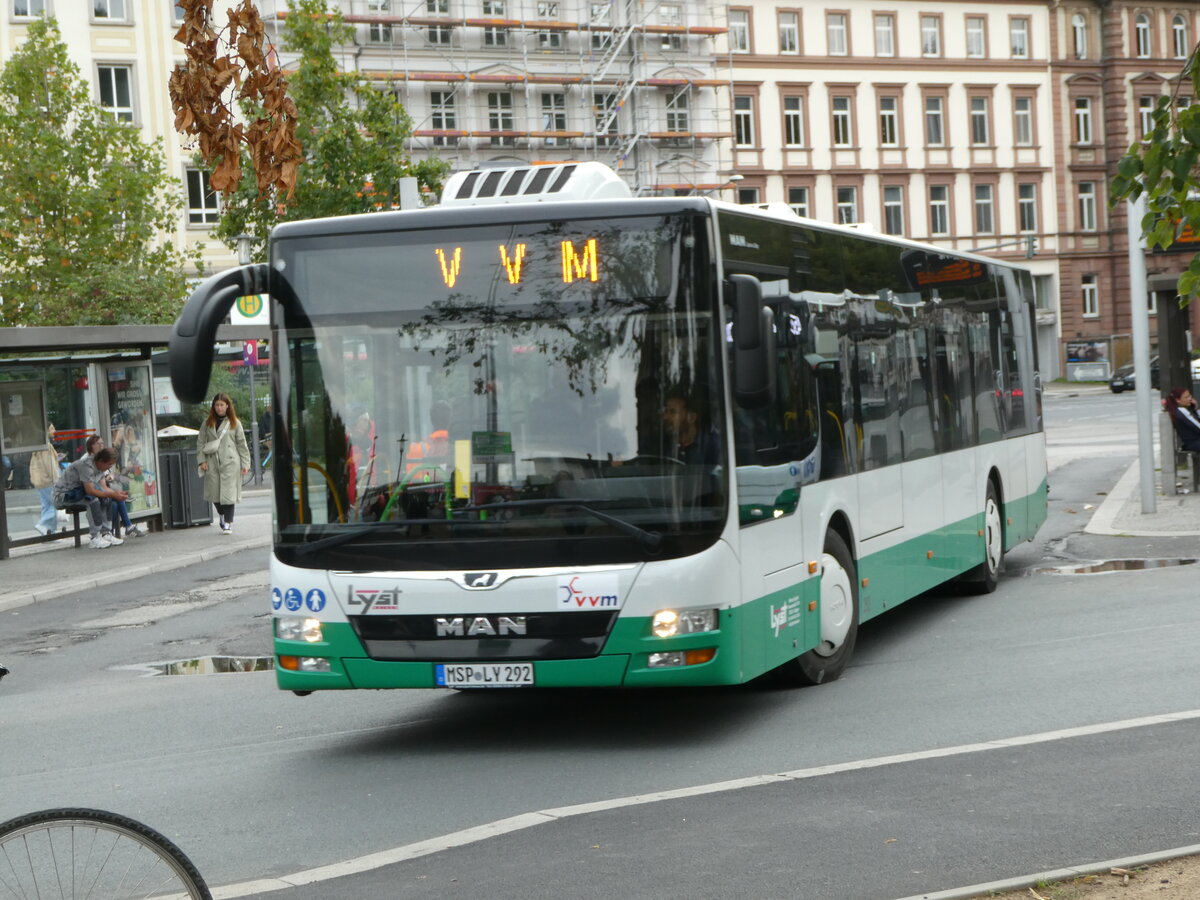 (254'328) - Lyst, Zellingen - Nr. 292/MSP-LY 292 - MAN am 29. August 2023 beim Bahnhof Wrzburg