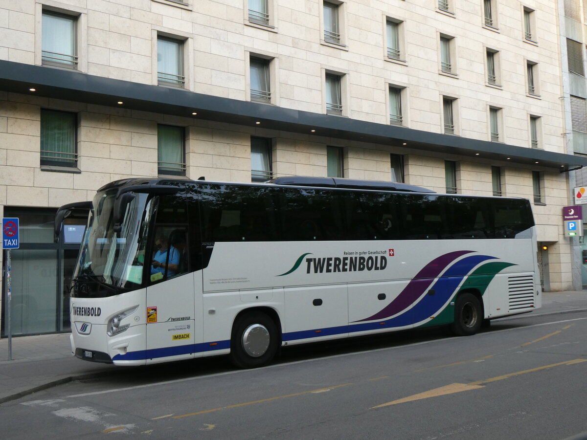 (261'284) - Aus der Schweiz: Twerenbold, Baden - Nr. 41/AG 490'388 - VDL am 13. April 2024 in Mnchen, Hotel Premier Inn