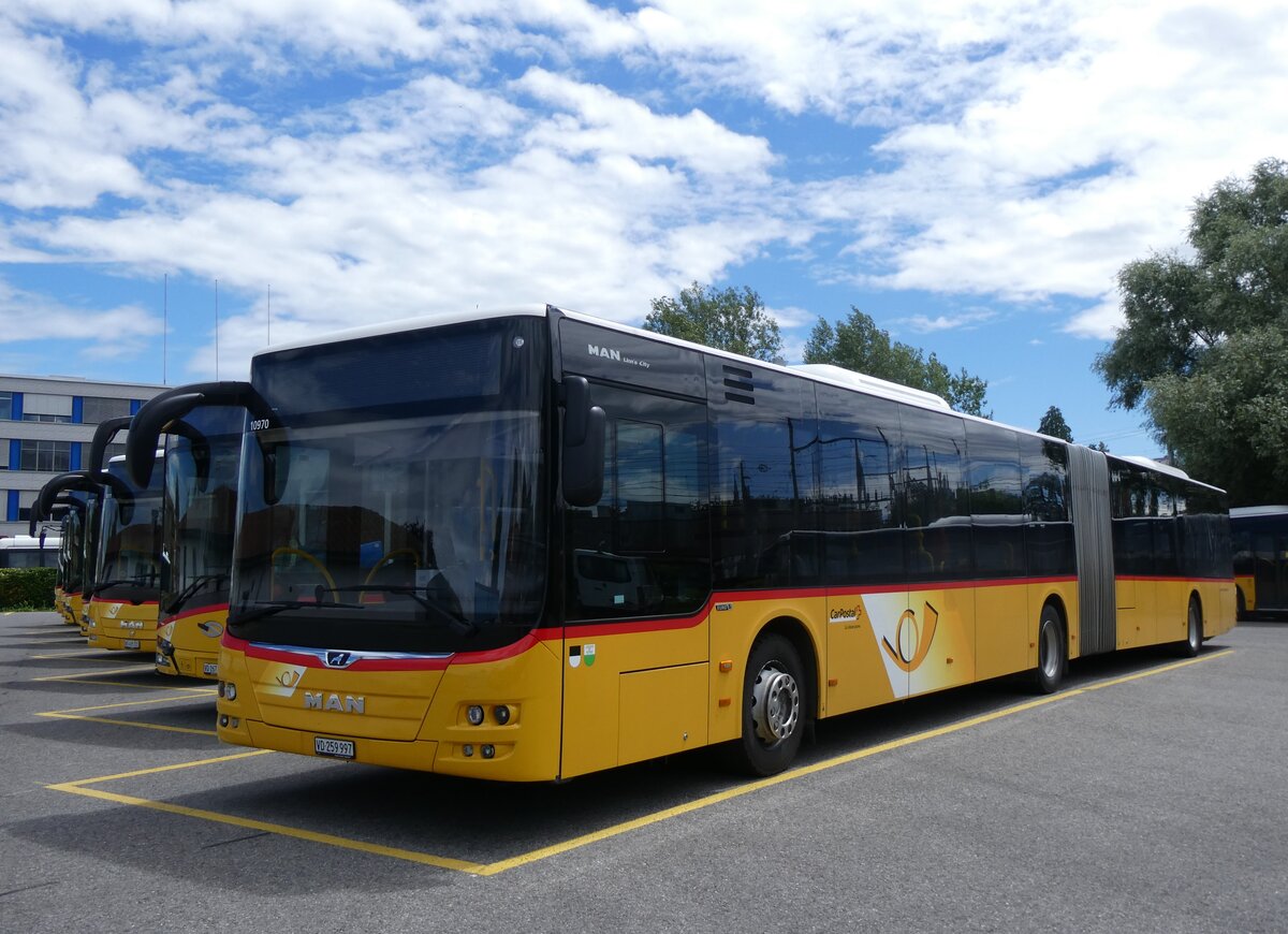 (263'767) - CarPostal Ouest - VD 259'997/PID 10'970 - MAN am 16. Juni 2024 in Yverdon, Garage