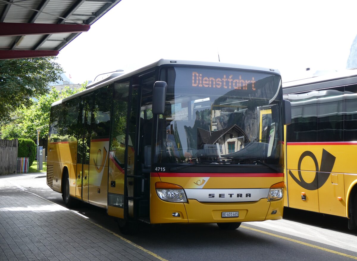 (264'083) - PostAuto Bern - BE 401'465/PID 4715 - Setra (ex AVG Meiringen Nr. 65) am 29. Juni 2024 in Meiringen, Postautostation