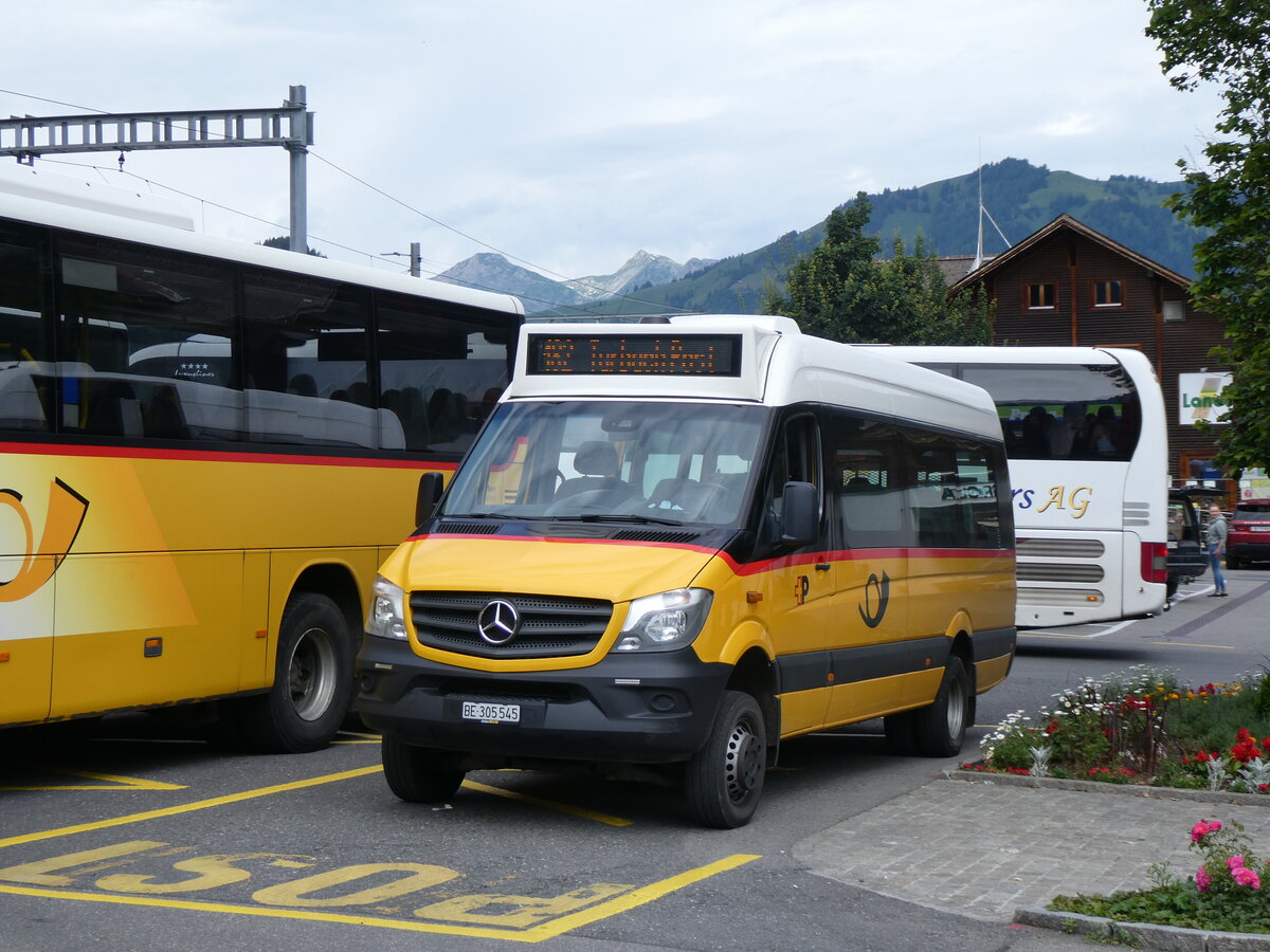 (264'333) - Kbli, Gstaad - BE 305'545/PID 10'890 - Mercedes am 6. Juli 2024 beim Bahnhof Gstaad
