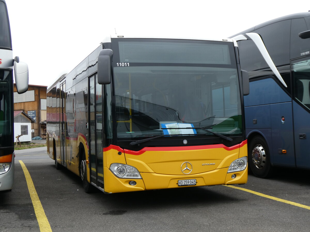 (268'282) - CarPostal Ouest - VD 295'045/PID 11'011 - Mercedes am 19. Oktober 2024 in Kerzers, Interbus