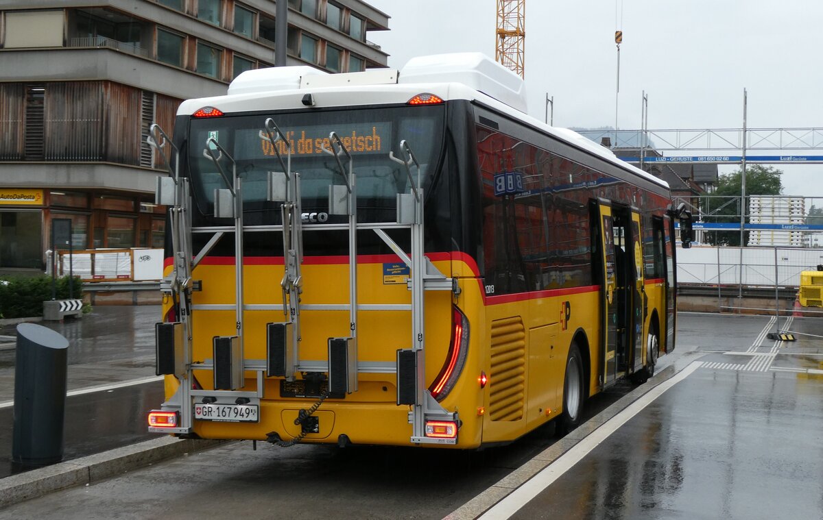 (280'100) - PostAuto Graubnden - GR 167'949/PID 12'013 - Iveco (ex Nr. 7) am 9. September 2025 beim Bahnhof Ilanz