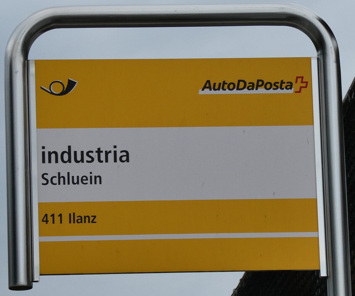 (280'202) - Postuto-Haltestellenschild - Schluein, Industria - am 9. September 2025