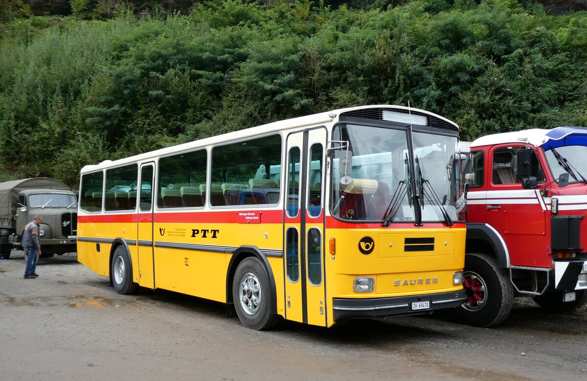 (280'349) - Oldtimer Garage, Hri - ZH 69'470 - Saurer/R&J (ex Breu, Berneck; ex Matt, FL-Mauren Nr. 19; ex P 24'356) am 13. September 2025 in Iragna, Riviera