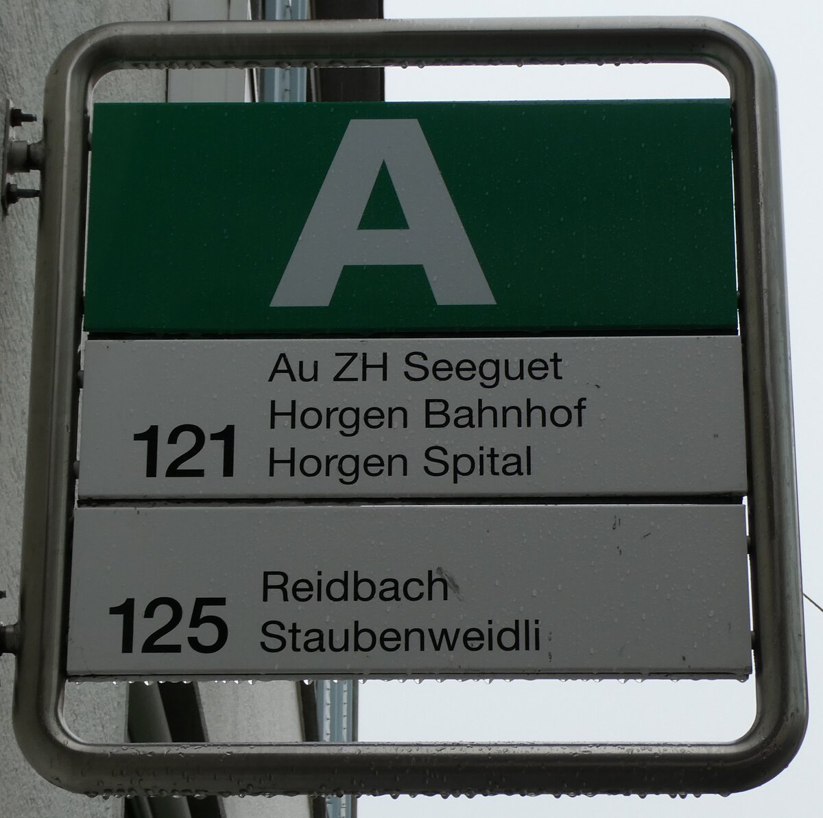 (280'722) - AHW-Haltestellenschild - Wdenswil, Bahnhof - am 27. September 2025