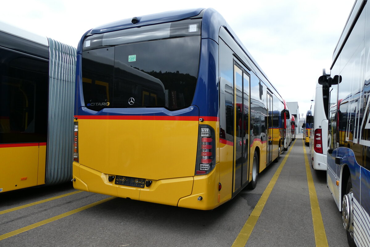 (281'160) - PostAuto Wallis - (146'517) - eMercedes am 10. Oktober 2025 in Winterthur, Daimler Buses