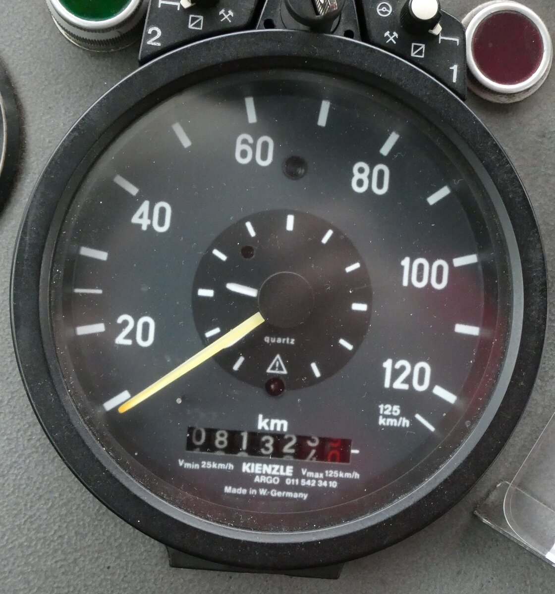 (281'355) - Ltscher, Haldenstein - GR 30'758 - Saurer/R&J (ex Dornbierer, Thal; ex FRAM Drachten/NL Nr. 24; ex PostAuto Graubnden PID 2870; ex P 24'367) am 12. Oktober 2025 in Schwarzenberg, Rssli (Detailaufnahme - 81'324,0 Kilometer)