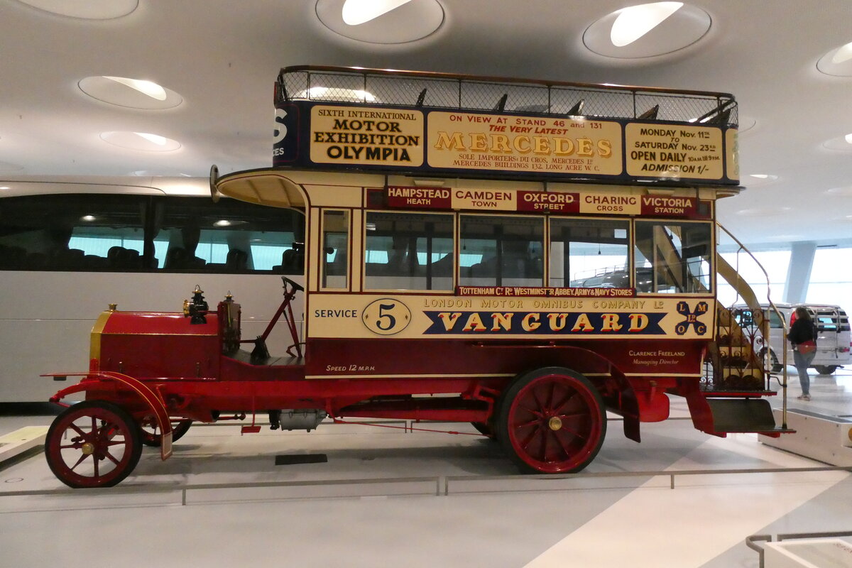 (282'954) - Aus England: Vanguard, London - Nr. 6508/LN-314 - Milnes-Daimler am 11. Dezember 2025 in Stuttgart, Mercedes-Benz Museum