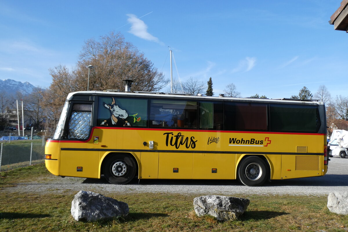 (283'386) - L�thi, Kr�iligen - Nr. 1 - Neoplan (ex Autopostale, Croglio PID 3122) am 21. Dezember 2025 in Thun, Lachenwiese