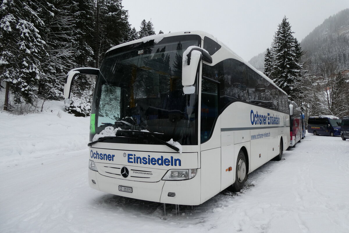 (284'097) - Ochsner, Einsiedeln - SZ 20'315 - Mercedes am 10. Januar 2026 in Adelboden, ASB