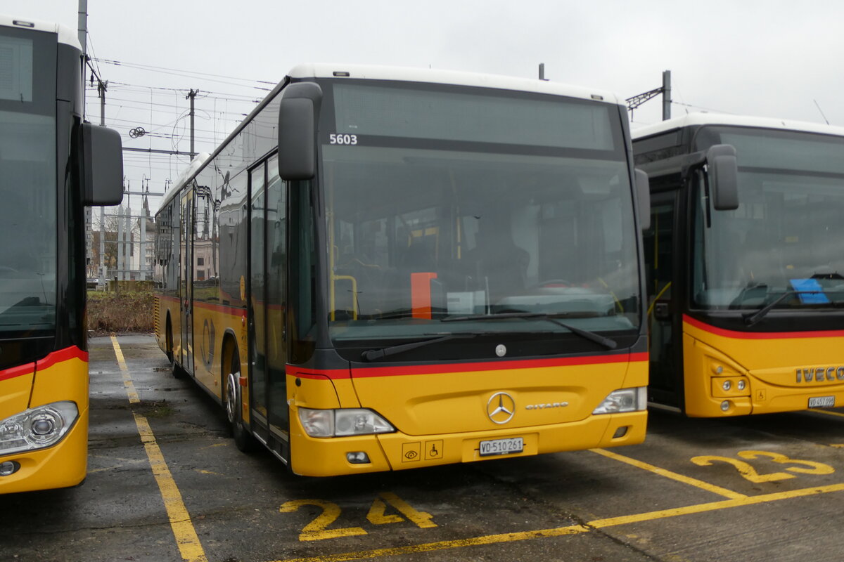 (284'476) - CarPostal Ouest - VD 510'261/PID 5603 - Mercedes am 31. Januar 2026 in Yverdon, Garage