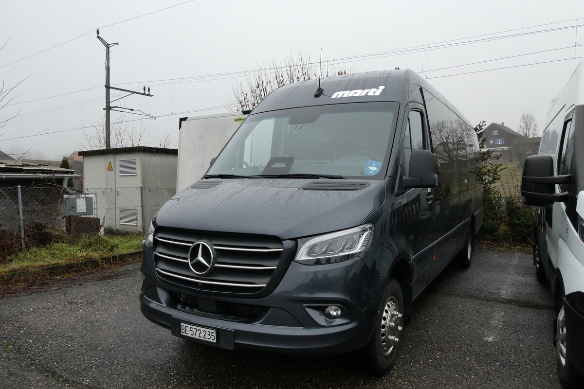 (284'726) - Marti, Kallnach - Nr. 35/BE 572'235 - Mercedes am 7. Februar 2026 in Kallnach, Car-Terminal