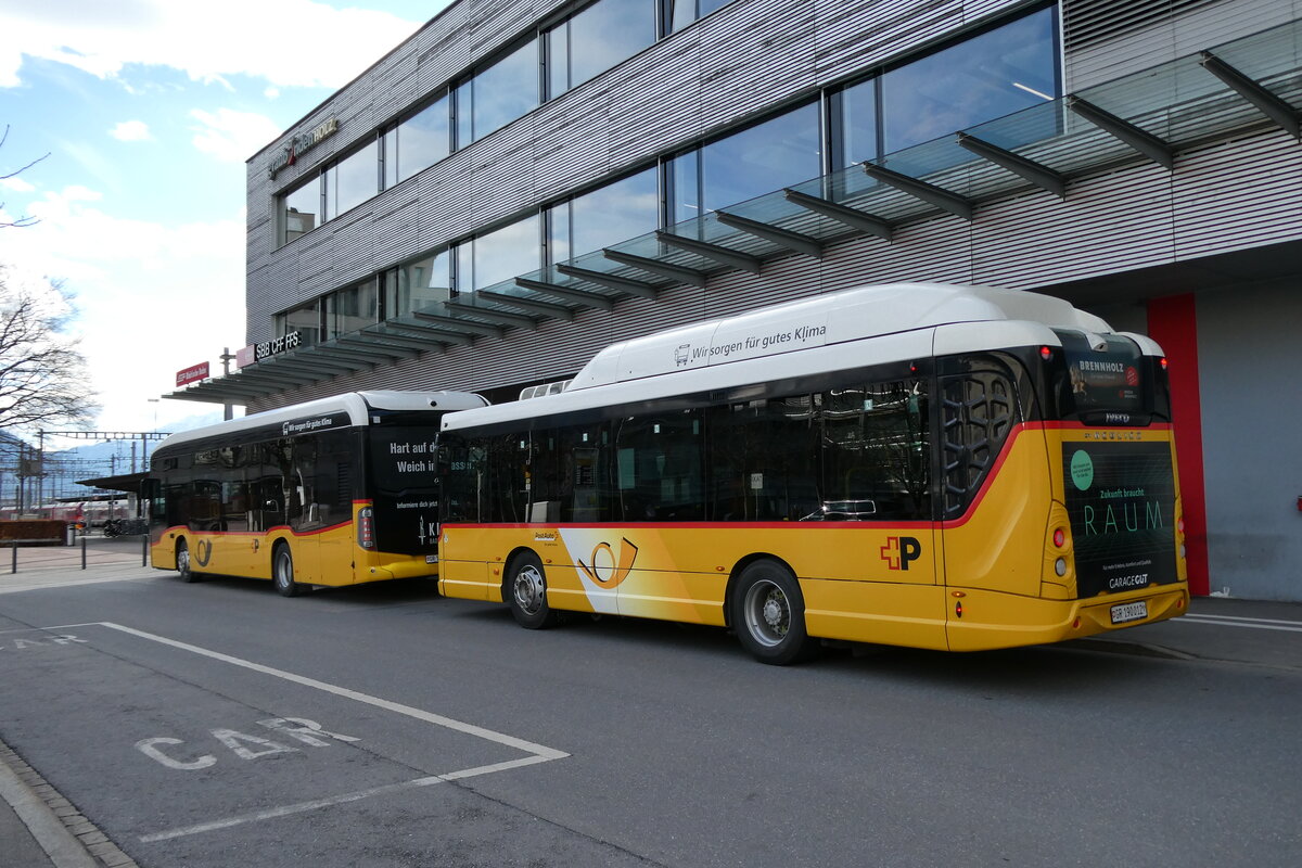 (284'822) - PostAuto Graub�nden - GR 190'012/PID 11'898 - eHeuliez-Iveco (ex Gessinger, Bad Ragaz) am 10. Februar 2026 beim Bahnhof Landquart