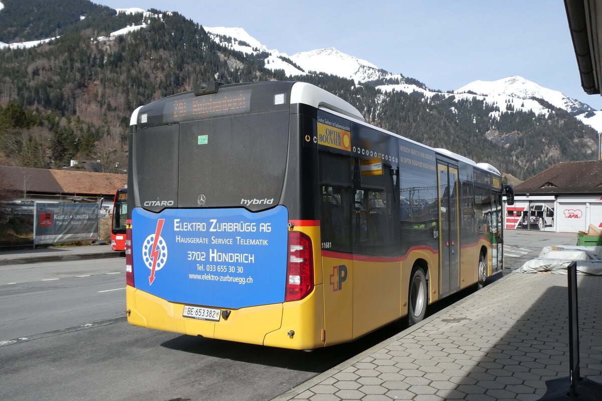 (285'027) - PostAuto Bern - BE 653'382/PID 11'681 - Mercedes (ex BE 535'079) am 22. Februar 2026 beim Bahnhof Frutigen