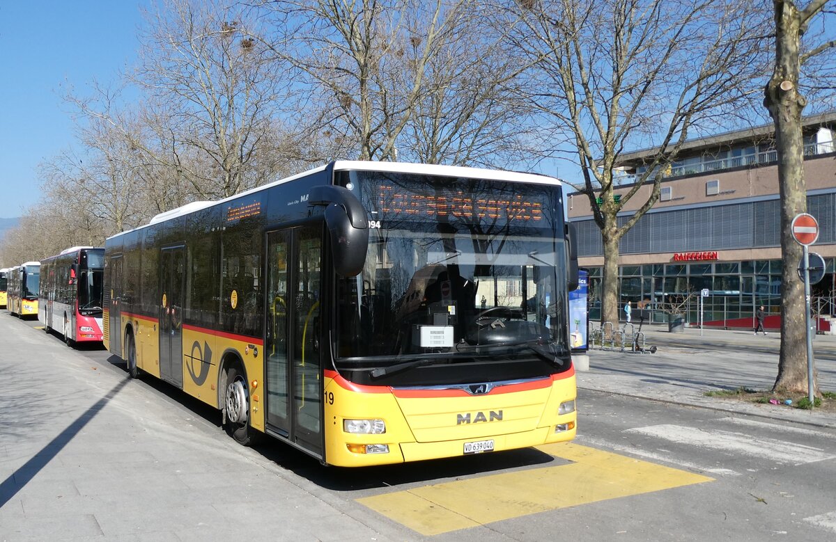(285'584) - CarPostal Ouest - Nr. 19/VD 639'040/PID 10'094 - MAN (ex MOB Montreux Nr. 19; ex D�nser, Trimmis) am 21. M�rz 2026 beim Bahnhof Yverdon