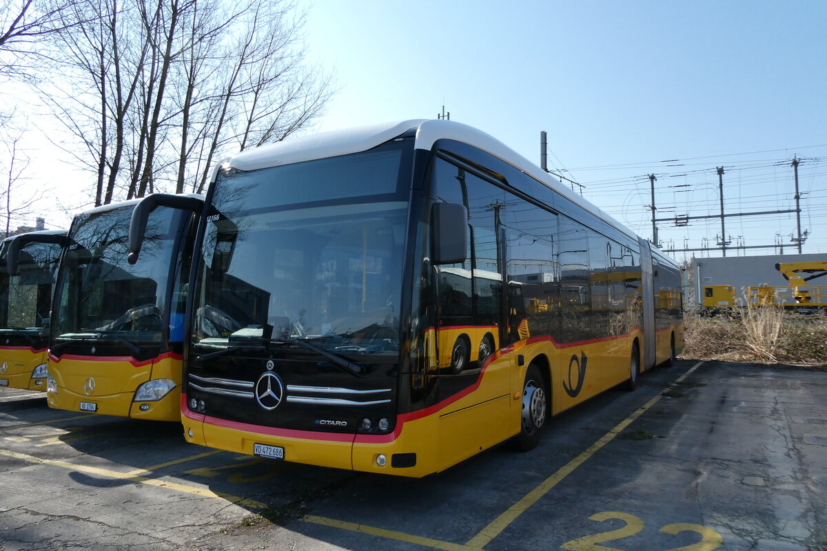 (285'594) - CarPostal Ouest - VD 472'686/PID 12'166 - eMercedes am 21. M�rz 2026 in Yverdon, Garage