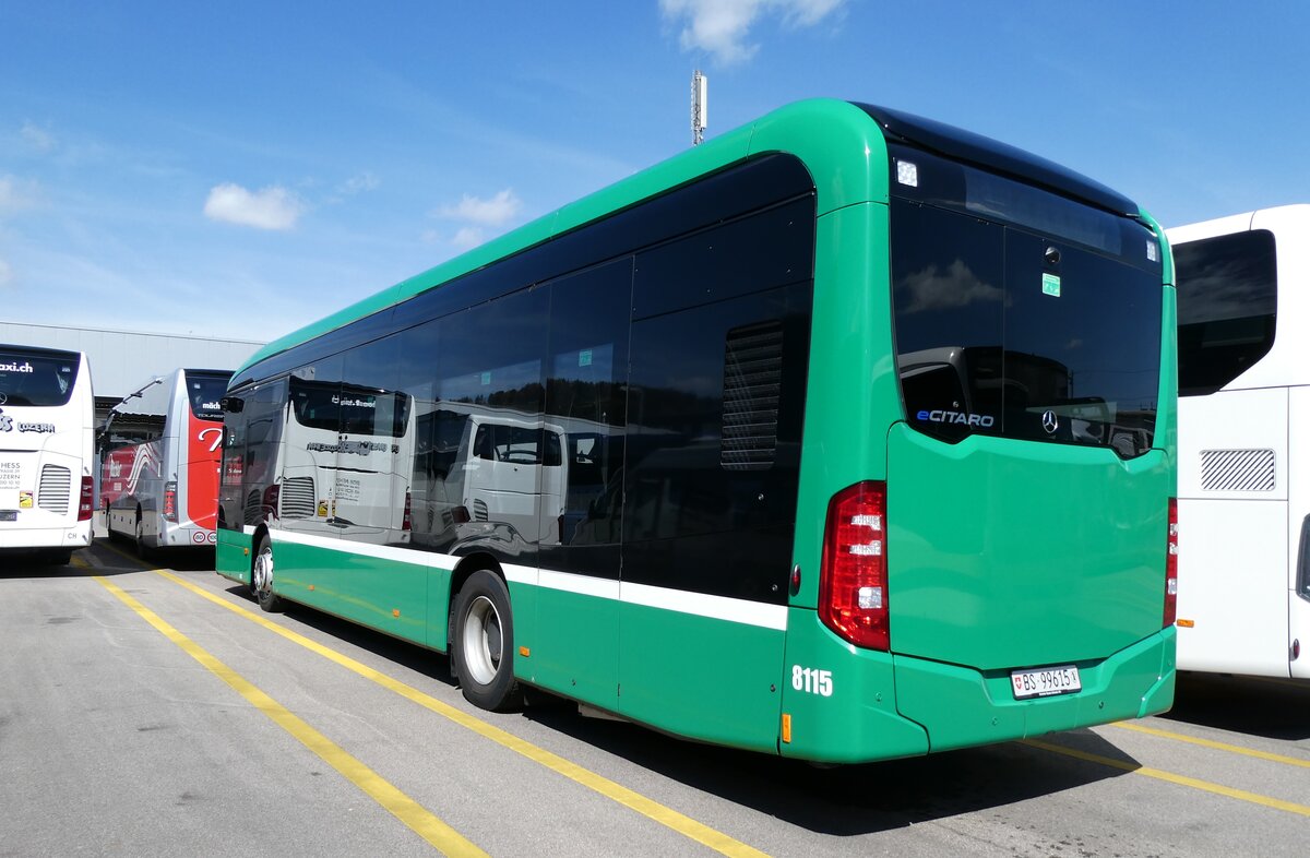 (285'987) - BVB Basel - Nr. 8115/BS 99'615 - eMercedes am 6. April 2026 in Winterthur, Daimler Buses