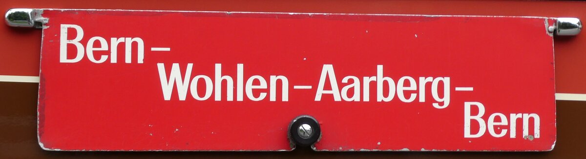 (286'858) - Routentafel - Bern-Wohlen-Aarberg-Bern - am 9. Mai 2026 beim Bahnhof Zofingen