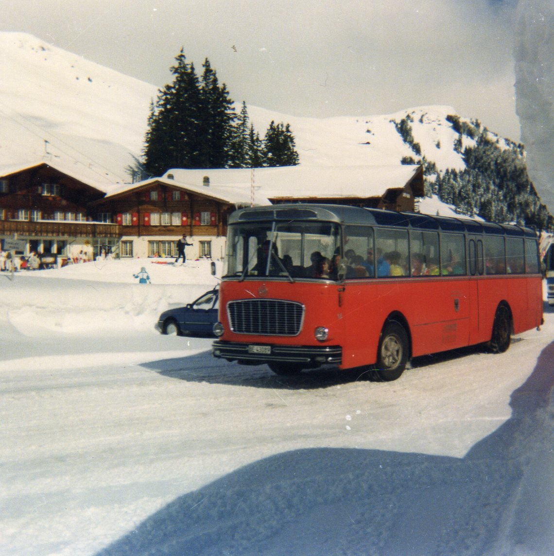 (9-12) - Aus dem Archiv: AFA Adelboden - Nr. 14/BE 43'089 - FBW/Gangloff im Mrz 1988 in Adelboden, Geils